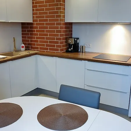 Starowka - Riverside Lägenhet